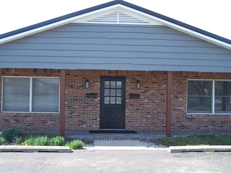 3905 Southland Ave, Kokomo, IN à louer - Photo du bâtiment - Image 3 de 7