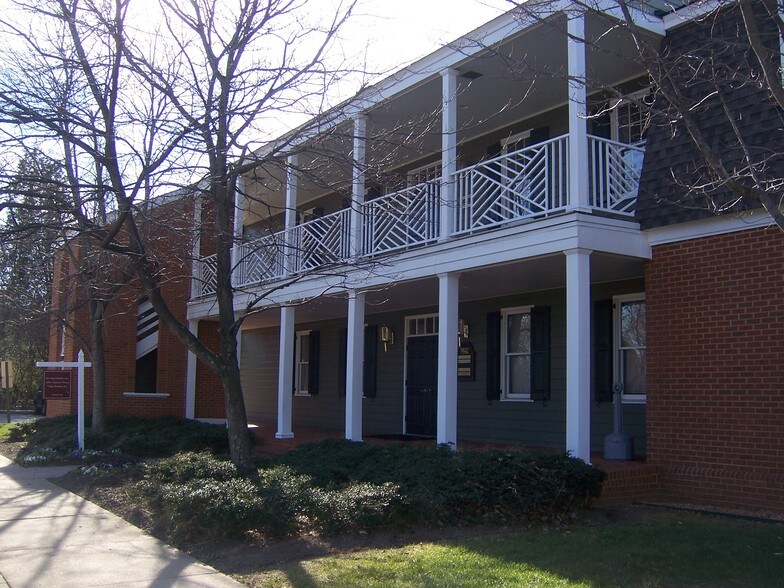 9842-9856 Lori Rd, Chesterfield, VA à louer - Photo du bâtiment - Image 2 de 6