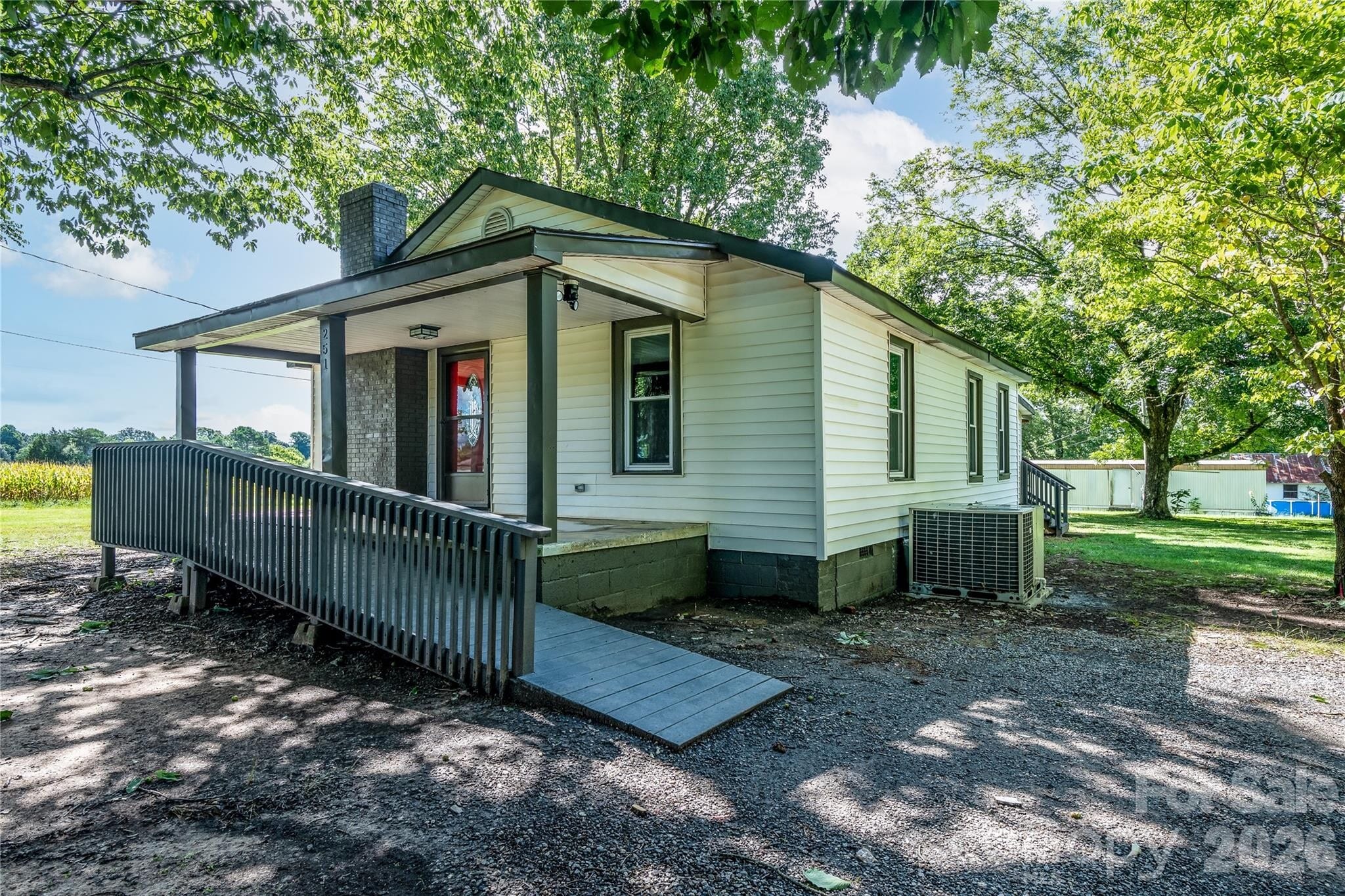 251 Beulah Rd, Statesville, NC for sale Primary Photo- Image 1 of 2