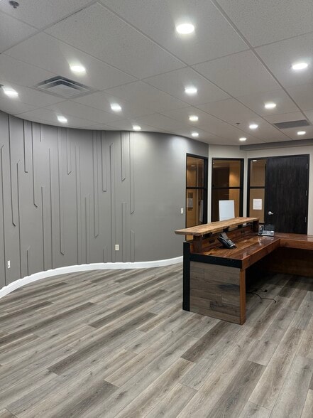 120 E Saint George Blvd, Saint George, UT for lease - Building Photo - Image 3 of 12