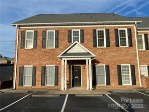 825 Majestic Ct, Gastonia, NC à louer Photo intérieure- Image 1 de 16