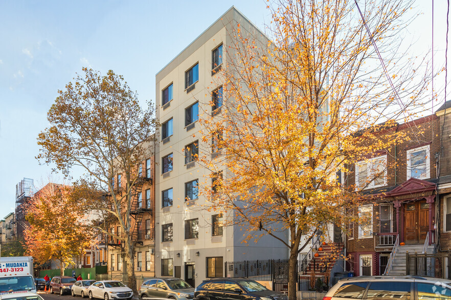 286 E 163rd St, Bronx, NY for sale - Primary Photo - Image 1 of 1