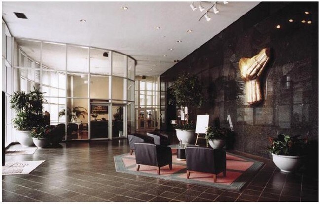1615 Poydras St, New Orleans, LA à louer - Photo intérieure - Image 3 de 11