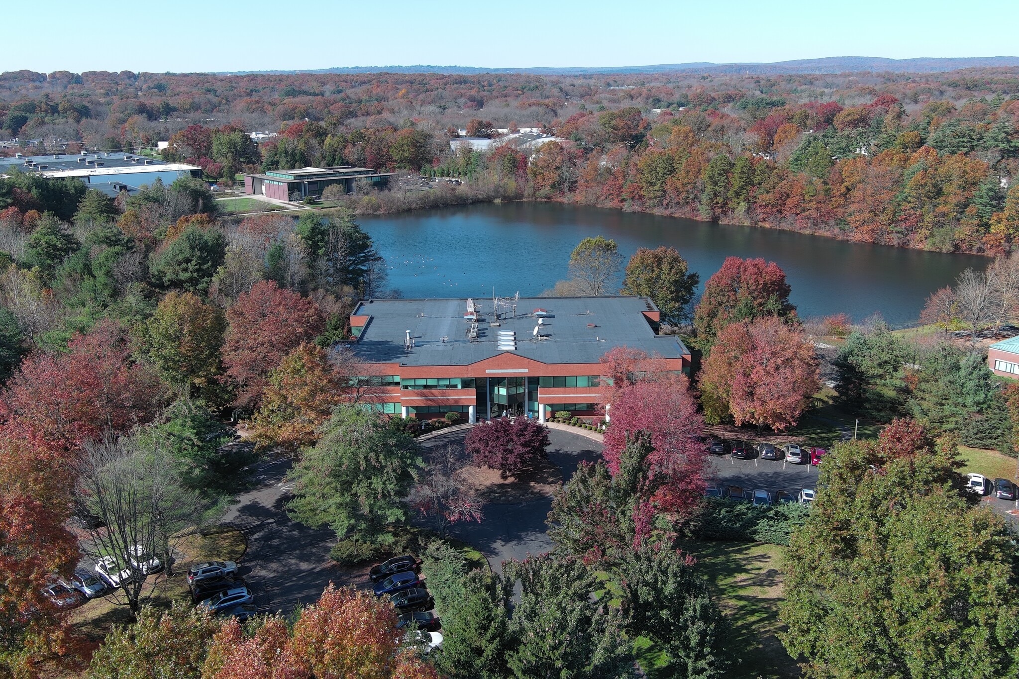 10 Executive Dr, Farmington, CT for lease Building Photo- Image 1 of 17