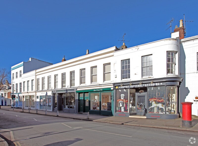 10 Prestbury Rd, Cheltenham à louer - Photo du bâtiment - Image 2 de 3
