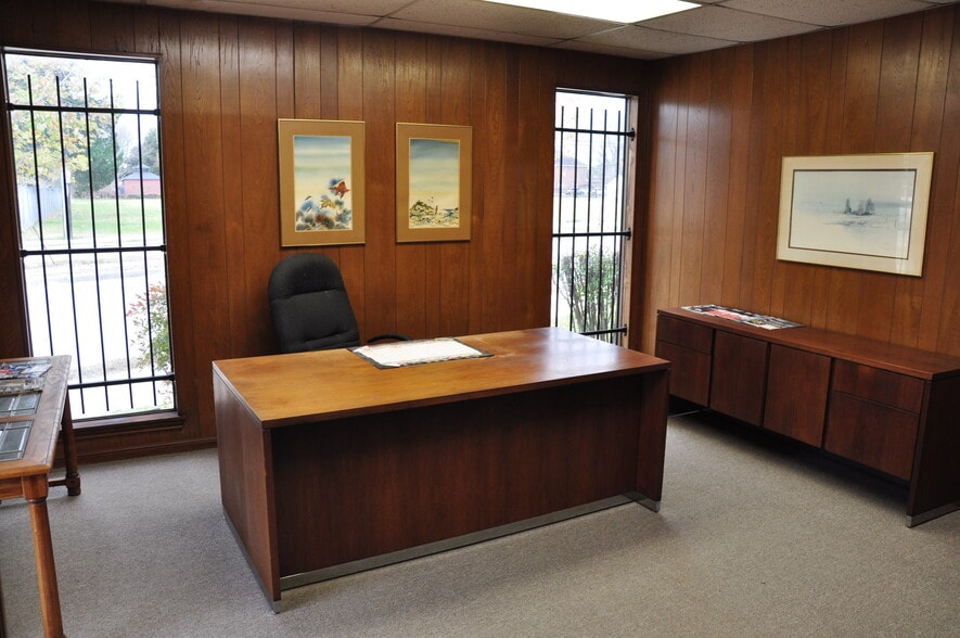 10210 Fulton St, Houston, TX for sale - Interior Photo - Image 2 of 11