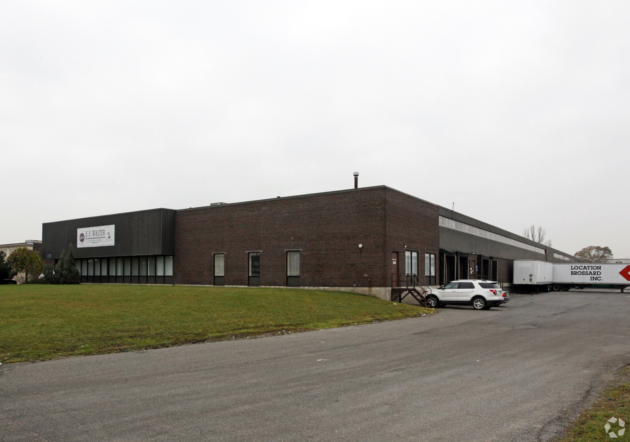 180 Bartor Rd, Toronto, ON à vendre Photo principale- Image 1 de 1