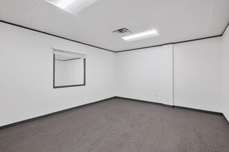 2157-2191 Woodward St, Austin, TX for lease Interior Photo- Image 1 of 33
