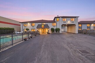Plus de détails pour 7680 Niagara Falls Blvd, Niagara Falls, NY - Services hôteliers à vendre