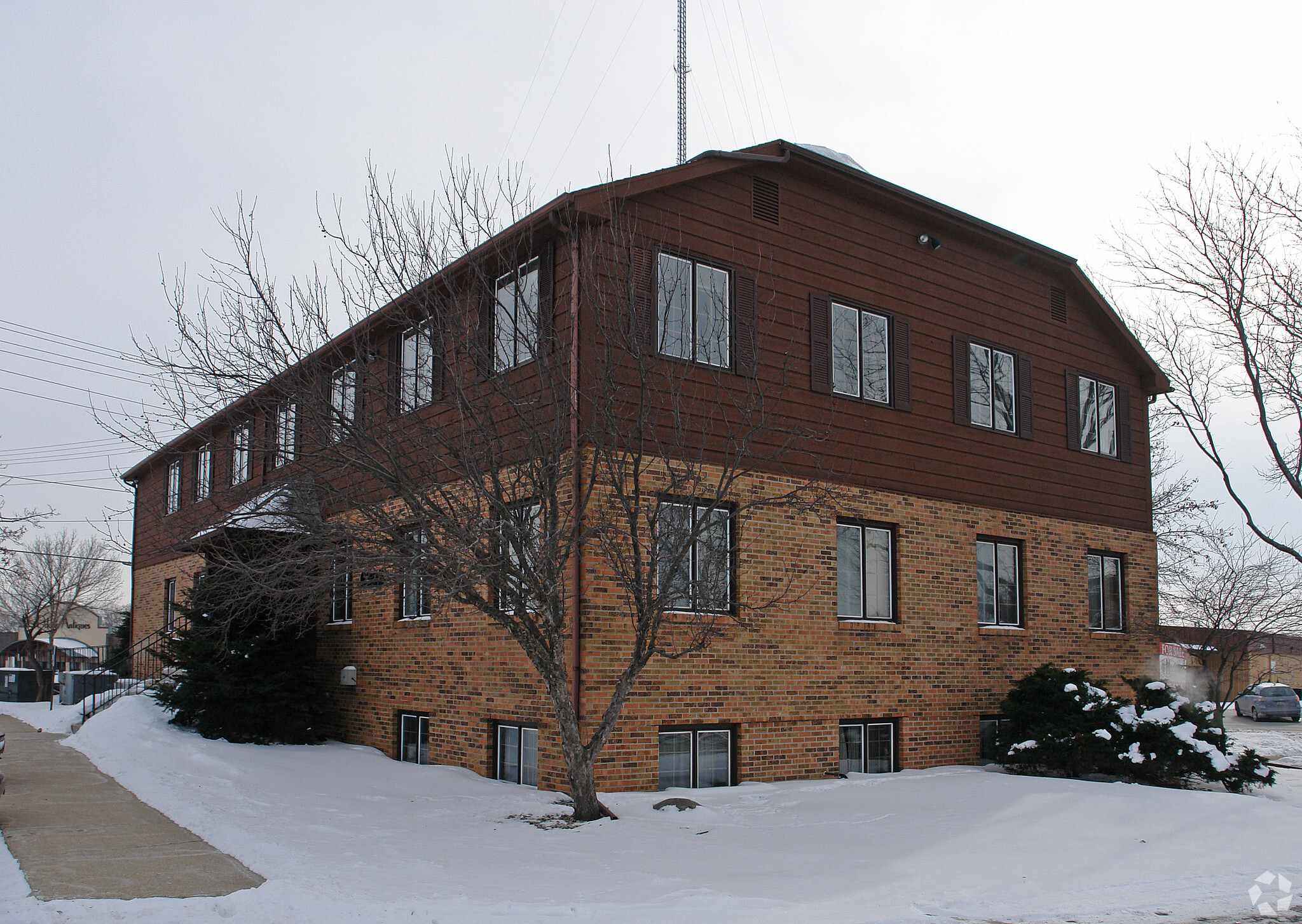 6302 Odana Rd, Madison, WI à vendre Photo principale- Image 1 de 1