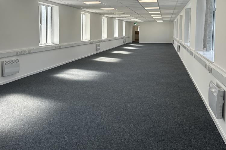 1099 Macrome Rd, Wolverhampton for lease - Interior Photo - Image 2 of 3