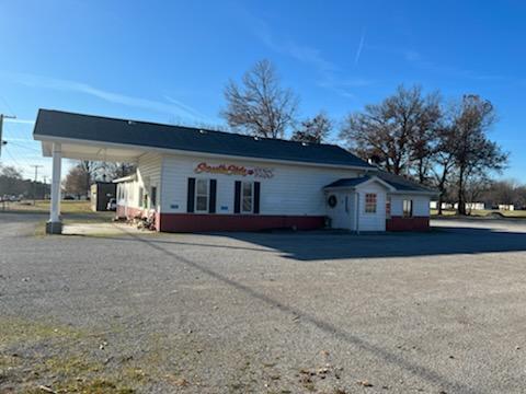 903 S Saint Louis St, Sparta, IL à vendre - Photo principale - Image 1 de 5