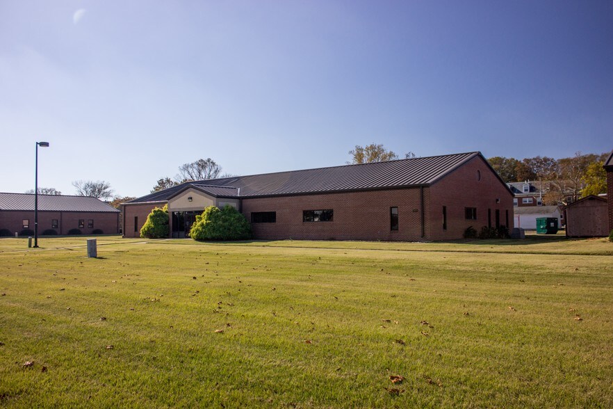 106 Pratt St, Fort Monroe, VA à louer - Photo du bâtiment - Image 2 de 3