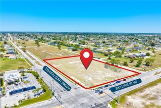 Plus de détails pour 815 Trafalgar Pky, Cape Coral, FL - Terrain à vendre