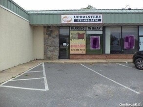 179-185 Great East Neck Rd, West Babylon, NY à louer Photo intérieure- Image 1 de 4