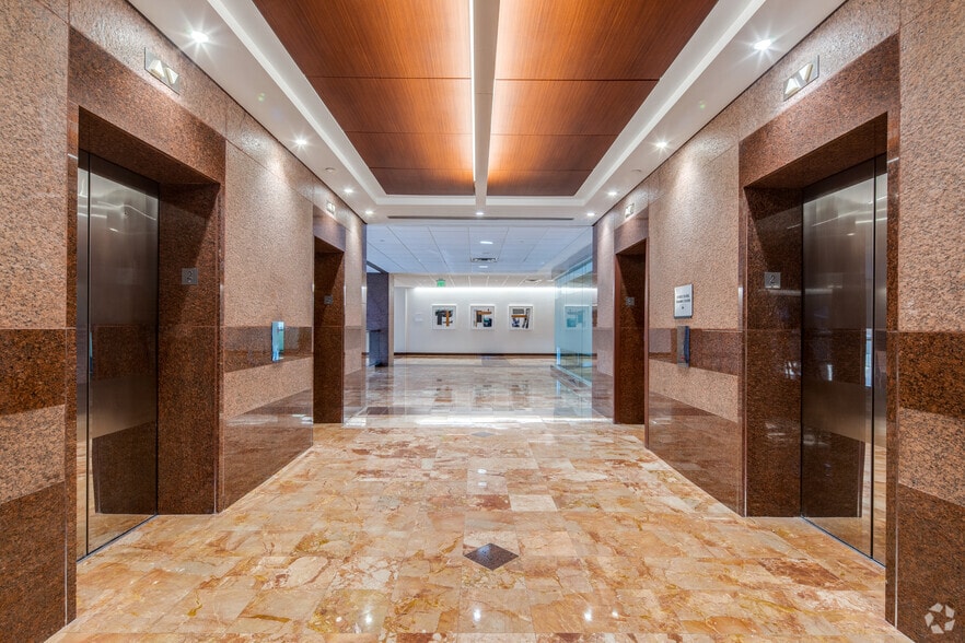 800 N Magnolia Ave, Orlando, FL for lease - Interior Photo - Image 3 of 21