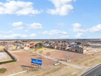 Plus de détails pour 5037 Texas 123, Seguin, TX - Bureau à vendre