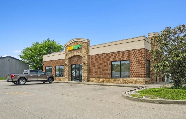 More details for 2525 US Highway 41 N, Henderson, KY - Retail for Sale