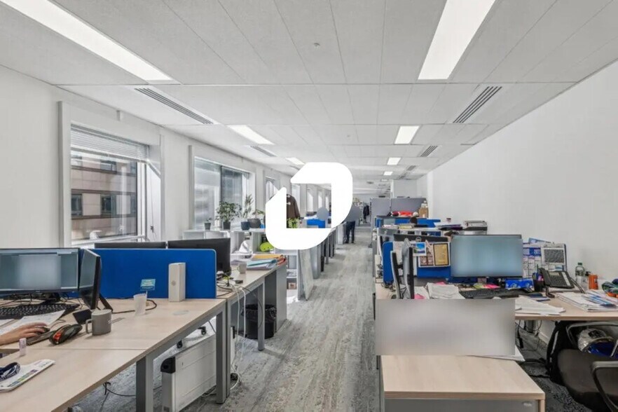 52 Rue Jacques Hillairet, Paris à louer - Photo du bâtiment - Image 2 de 15