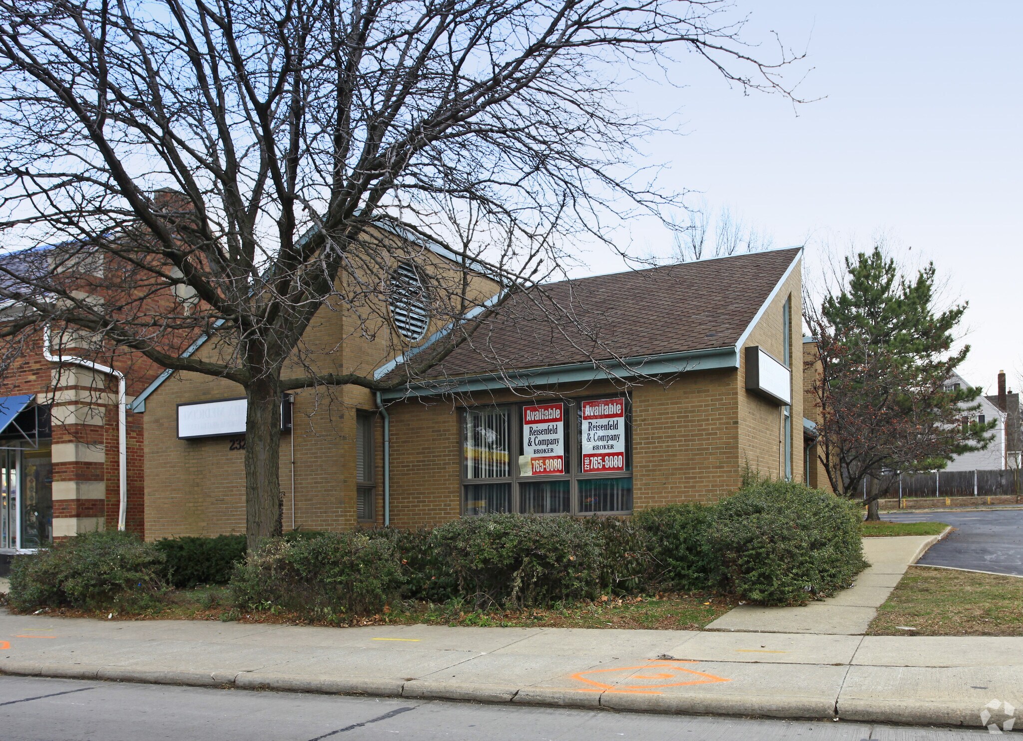 2323 Lee Rd, Cleveland Heights, OH for lease Primary Photo- Image 1 of 5