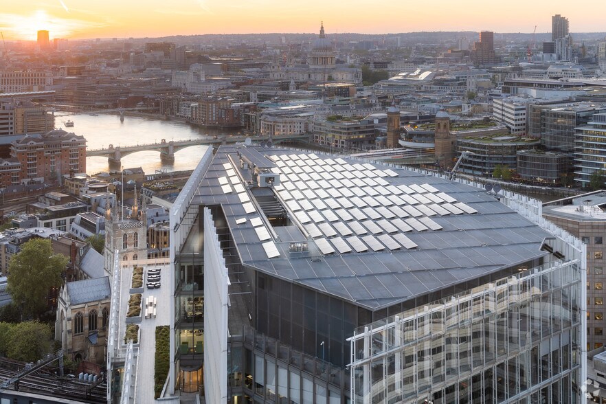 1-3 London Bridge St, Londres à louer - Photo du bâtiment - Image 2 de 3