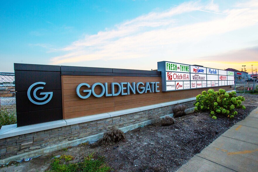 6420 Mayfield Rd, Mayfield Heights, OH à louer - Photo du bâtiment - Image 1 de 4