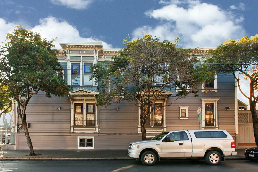 1200 Treat Ave, San Francisco, CA à vendre - Photo du bâtiment - Image 2 de 5