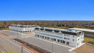 More details for 1747 W Main Rd, Middletown, RI - Retail for Lease