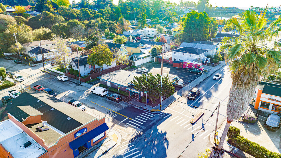 236 Ocean St, Santa Cruz, CA for sale - Building Photo - Image 2 of 18