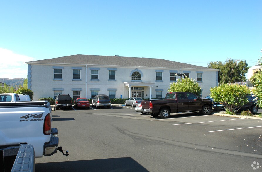 1090 Adams St, Benicia, CA à louer - Photo du bâtiment - Image 2 de 58