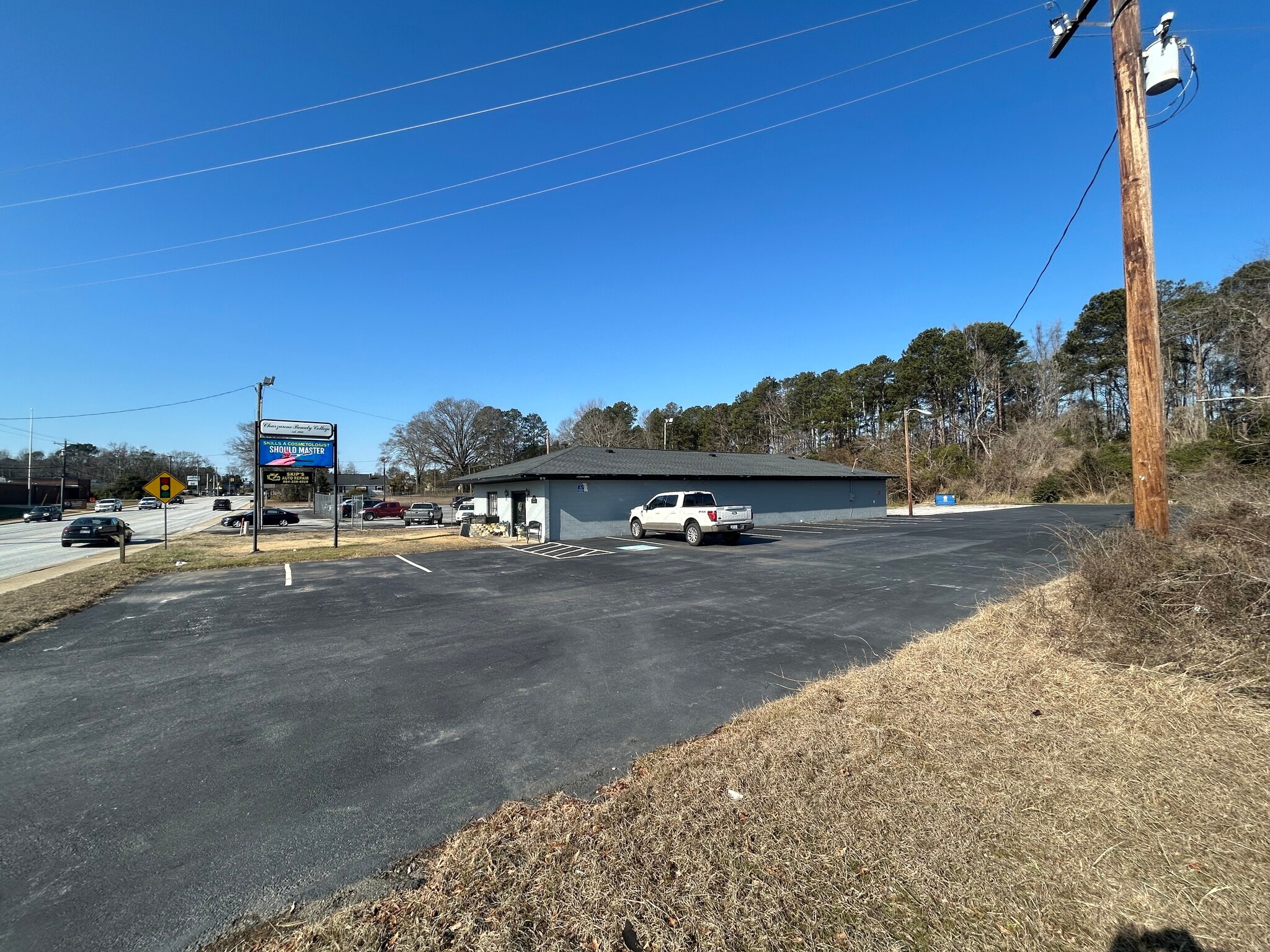 1549 SC-72-221, Greenwood, SC for sale Primary Photo- Image 1 of 7