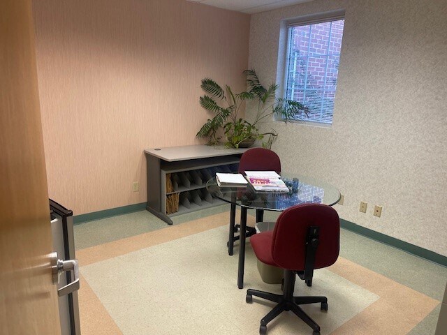 361 Broadway, Kingston, NY à vendre - Photo intérieure - Image 3 de 21