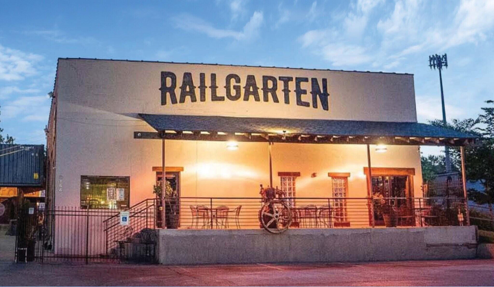 2166 Central Ave, Memphis, TN à vendre Photo du bâtiment- Image 1 de 1