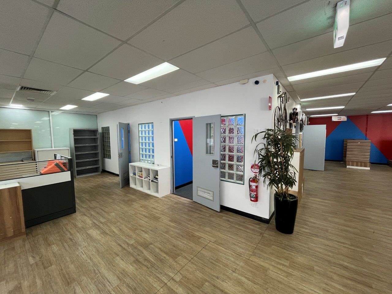 9 Second Ave, Blacktown for lease Interior Photo- Image 1 of 4
