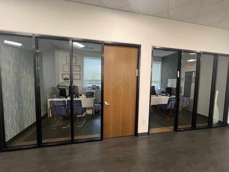 2357 60th St, Brooklyn, NY à vendre - Photo intérieure - Image 2 de 23