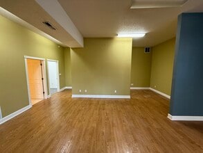 303 E Columbia River Hwy, Troutdale, OR for lease Interior Photo- Image 2 of 6