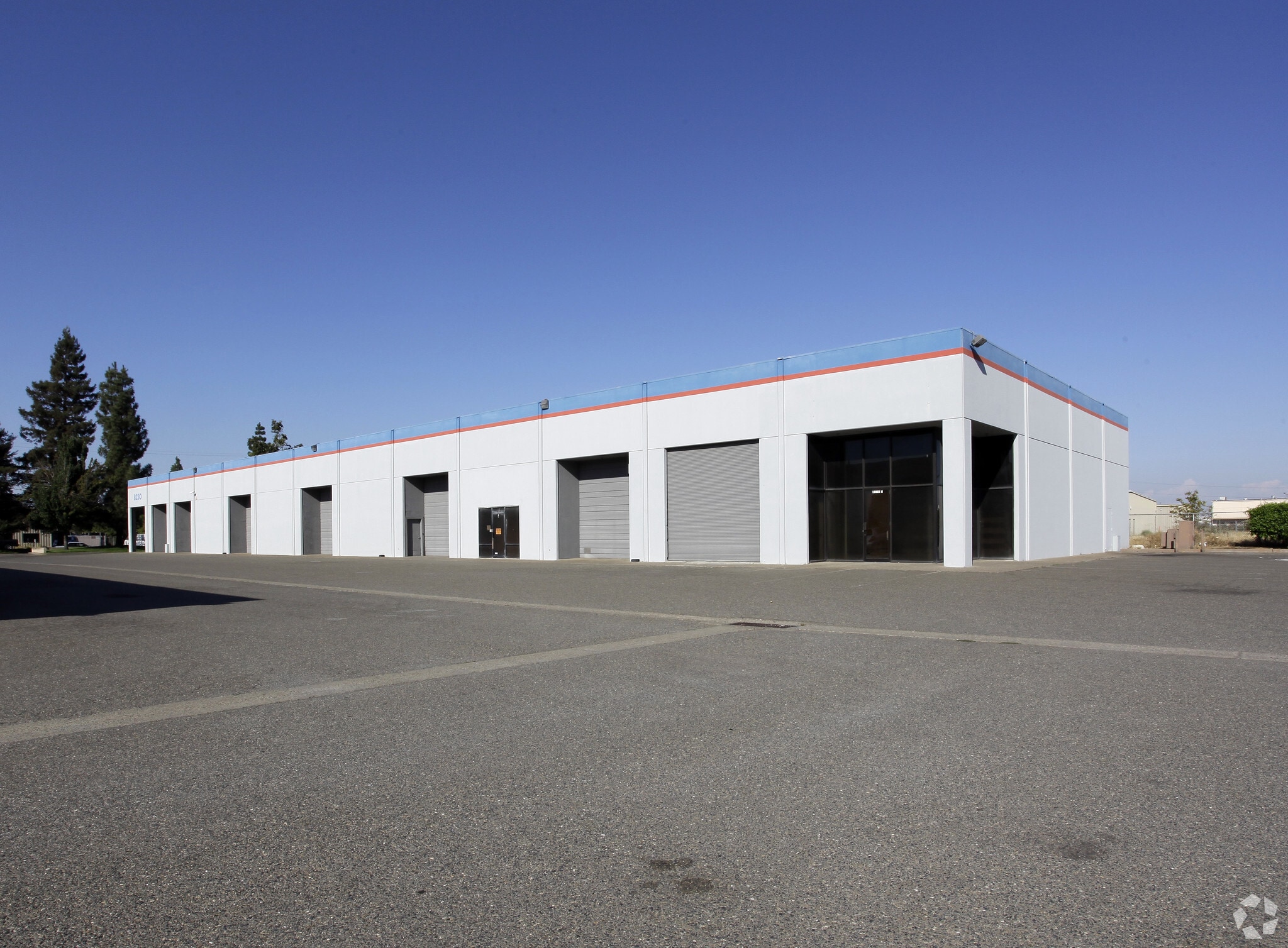 8230 Alpine Ave, Sacramento, CA for lease Primary Photo- Image 1 of 4