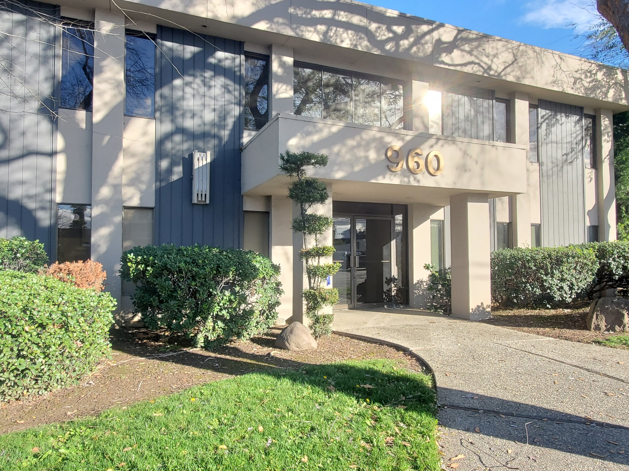 960 Saratoga Ave, San Jose, CA for lease Building Photo- Image 1 of 12