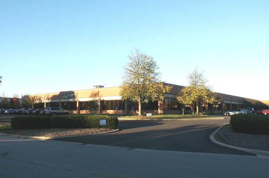 6175 Shamrock Ct, Dublin, OH for lease - Building Photo - Image 2 of 8