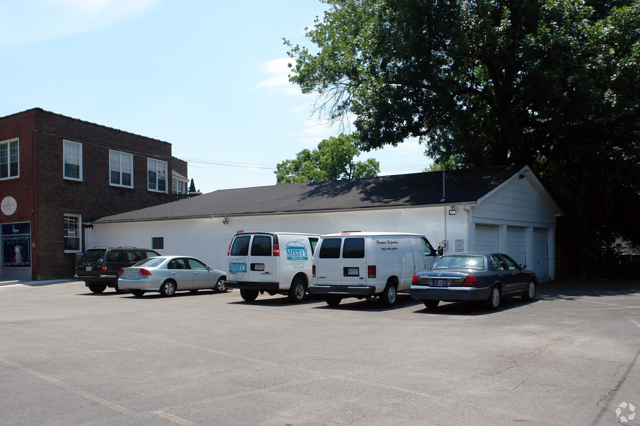 488 E High St, Lexington, KY for sale Primary Photo- Image 1 of 3
