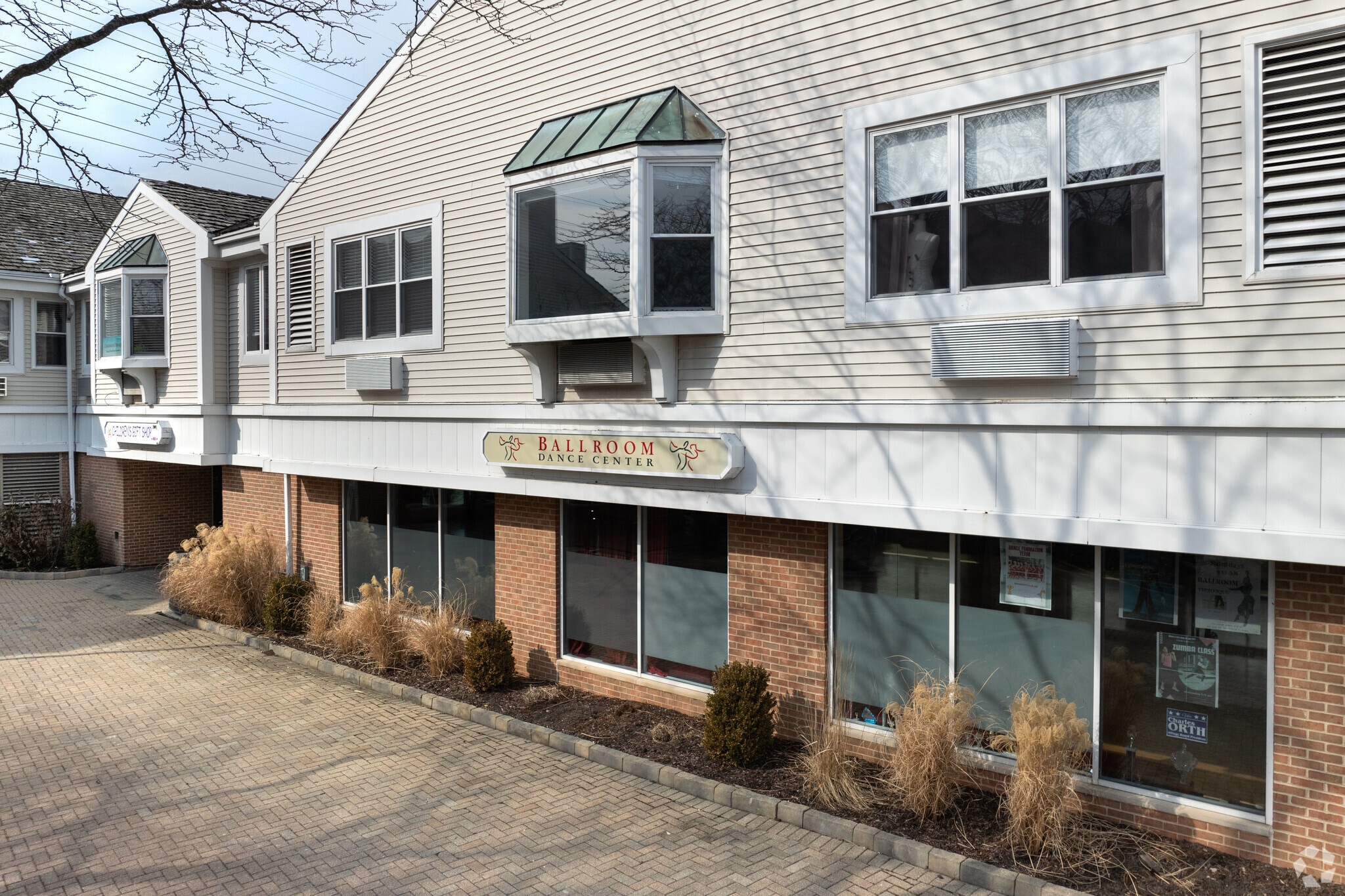 300-310 Happ Rd, Northfield, IL for lease Primary Photo- Image 1 of 7