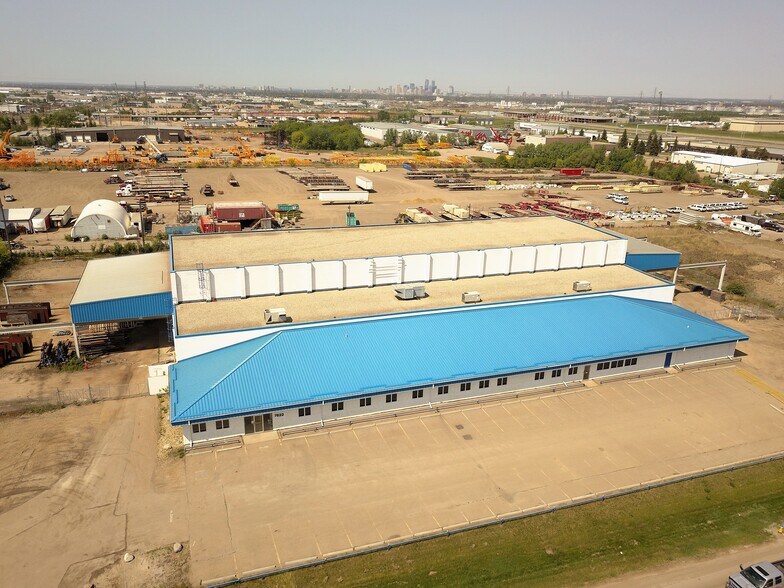 7622 18th St NW, Edmonton, AB à louer - Aérien - Image 3 de 18