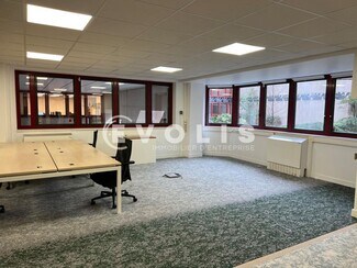Plus de détails pour Bureau à vendre
