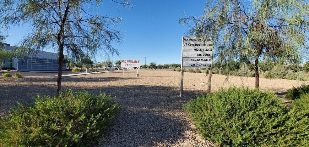Martin Luther King Mount Mariah Dr, Las Vegas, NV à vendre - Photo du bâtiment - Image 1 de 4