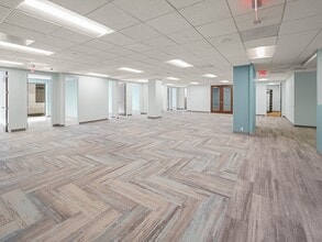 4350 N Fairfax Dr, Arlington, VA for lease Building Photo- Image 2 of 5