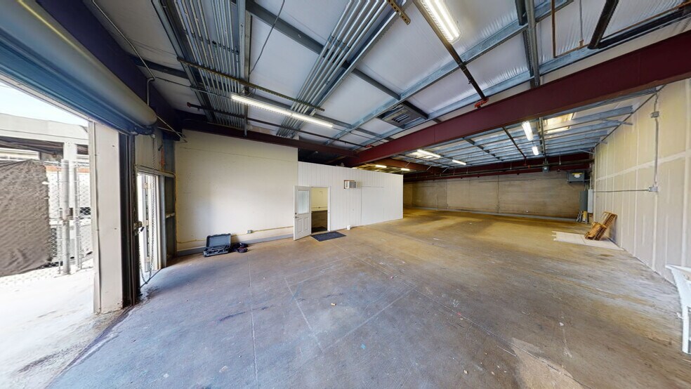 1321 Hart St, Honolulu, HI à louer - Photo du bâtiment - Image 2 de 3