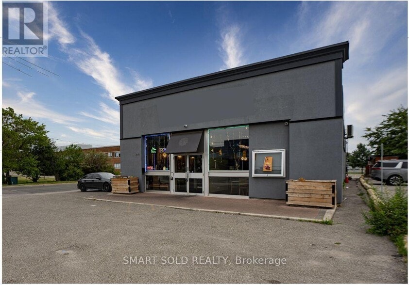 2043 Eglinton Ave E, Toronto, ON for sale - Building Photo - Image 2 of 5