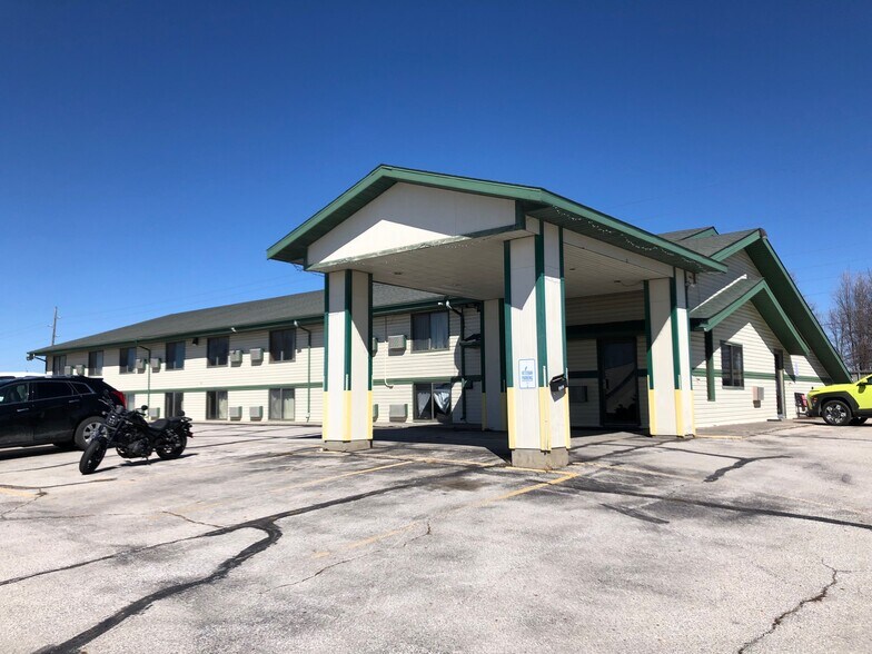 1757 N US Highway 71, Carroll, IA à vendre - Photo du bâtiment - Image 3 de 14