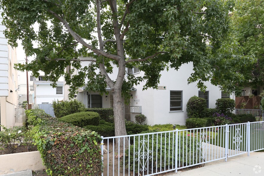 1127 5th St, Santa Monica, CA à vendre - Photo du bâtiment - Image 3 de 4