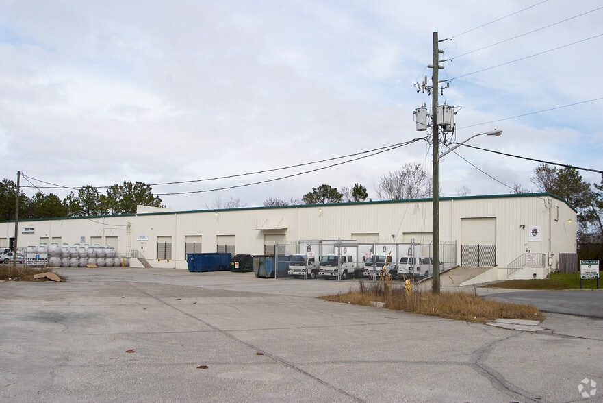 4676 Dusk Ct, Jacksonville, FL for lease - Building Photo - Image 2 of 4